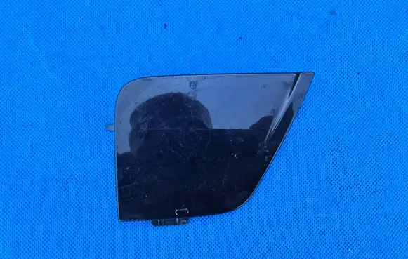 BMW X1 U11 Front tow hook cap/cover 9881914