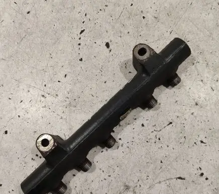Citroen C3 Fuel main line pipe 9685297580
