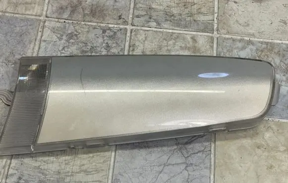 Mercedes-Benz E W211 Rear seat light A2118203701
