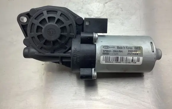 KIA EV6 Seat adjustment motor 886B4L1000 8500455 SPM28DN8R