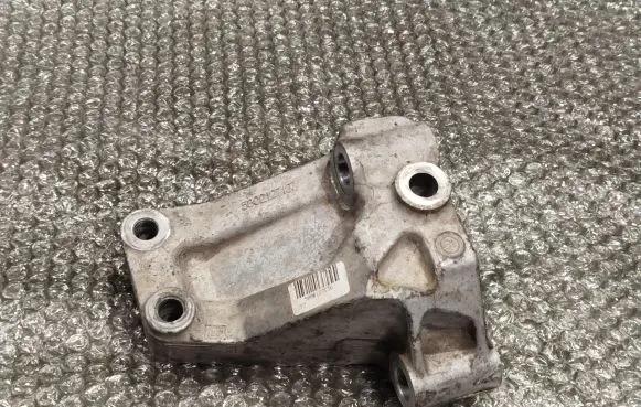 Fiat Ducato Engine mounting bracket 5802127137