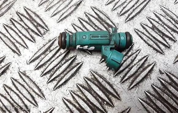 Fuel injector