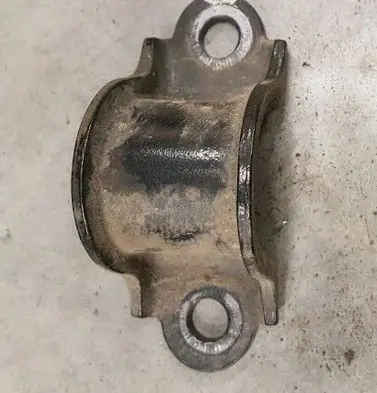 Volkswagen Transporter - Caravelle T5 Sway bar bush bracket, rear 7h0