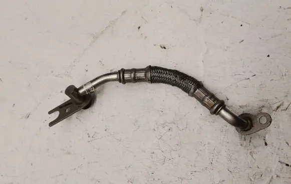 Porsche Macan (95B) Coolant pipe/hose 94610602730
