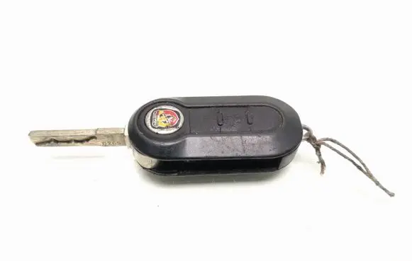 Fiat 500 Ignition key/card F12AM433TXV10