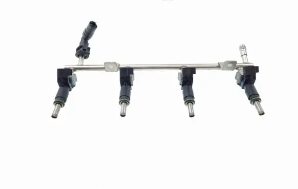 Opel Mokka Fuel distributor 55571242 02561DB 555712420256
