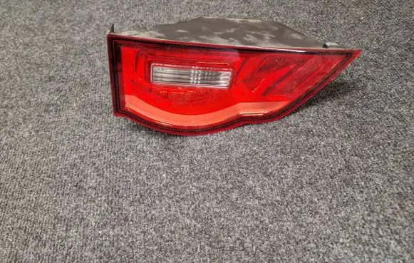Jaguar F-Pace Tailgate rear/tail lights HK8315K273 HK8315K273AA