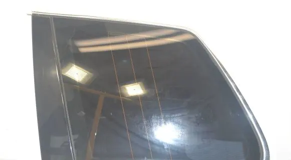 Volkswagen Touareg I Rear side window 7L6845297AH