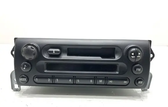 Radio/CD/DVD/GPS head unit