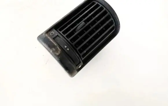Audi A4 S4 B5 8D Dash center air vent grill 8d1820902
