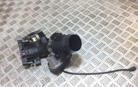 BMW X6 F16 Electric throttle body valve 85194920