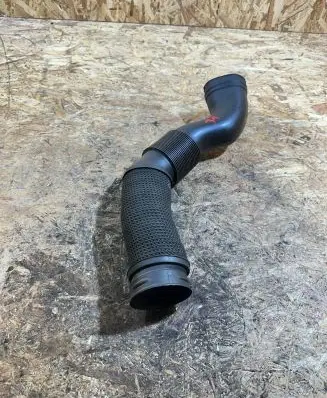 Mercedes-Benz R W251 Intercooler hose/pipe A2720942111 A2515000861