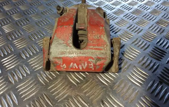 BMW 5 E39 Rear brake caliper 4010298