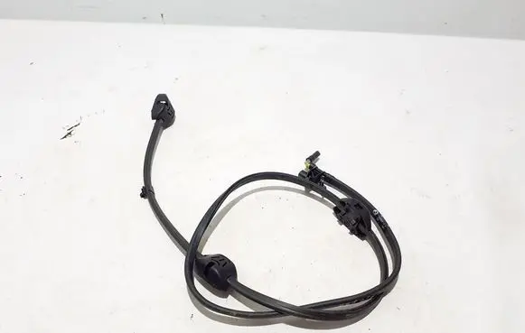 Windshield washer spray nozzle