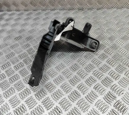 Jaguar I-Pace Rear bumper mounting bracket J9D317E800A