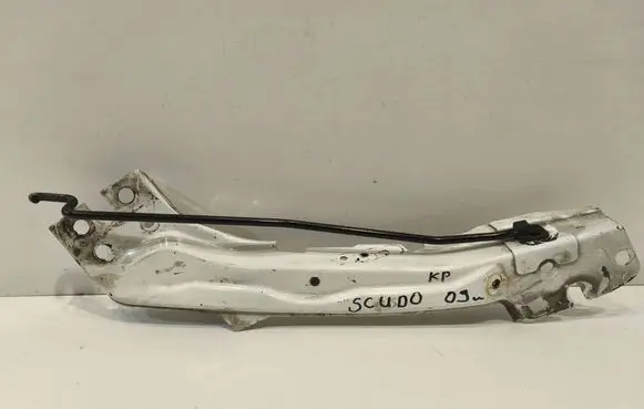 Fiat Scudo Headlight/headlamp mounting bracket E0940004