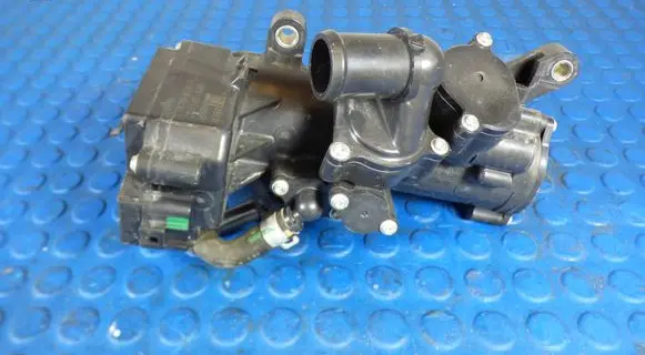 Suzuki Swift III Thermostat 1767062R70 0390 0X08