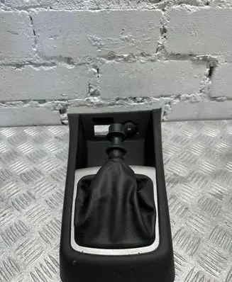 Gear lever shifter trim leather/knob