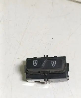 Volvo XC90 Central locking switch button 31376498