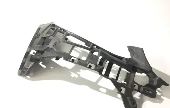 Mercedes-Benz C W205 Front bumper mounting bracket A2058850665