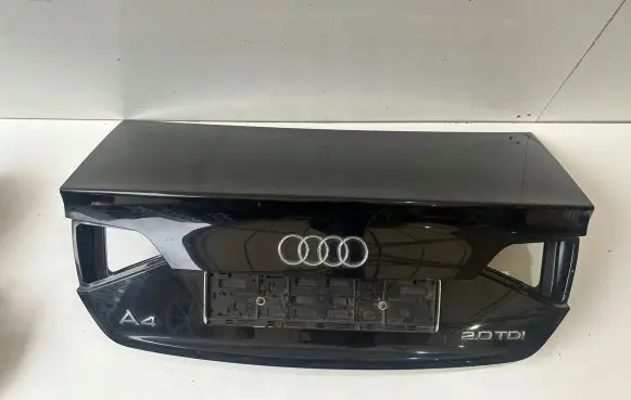 Audi A4 S4 B8 8K Tailgate/trunk/boot lid