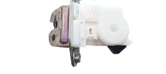 Subaru XV Tailgate/trunk/boot lock/catch/latch 63032FG112