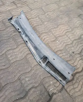 Subaru Tribeca Wiper trim 91411XA00A 91422XA00A