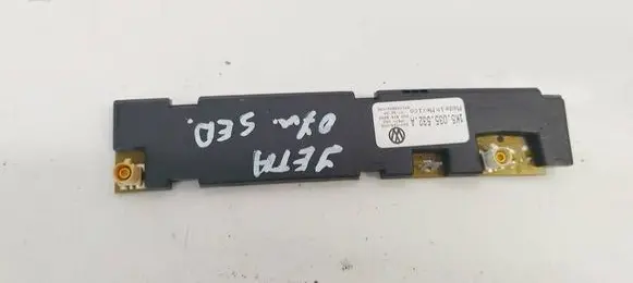 Volkswagen Jetta V Antenna control unit 1K5035532A