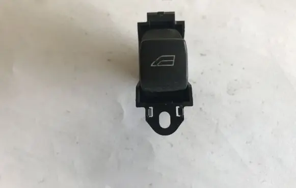 Volvo V50 Electric window control switch 30774162