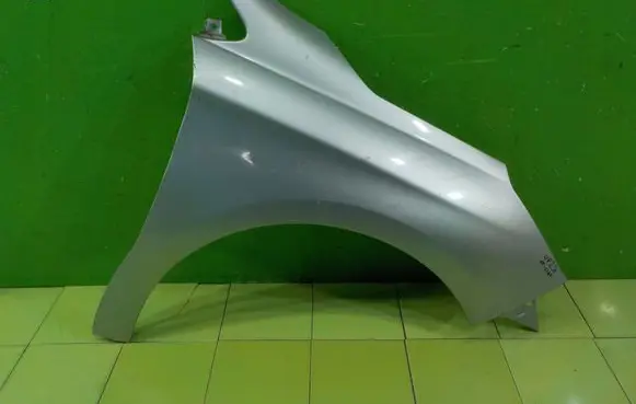 Citroen C4 II Fender PRZOD PRAWY