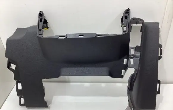 Renault Kadjar Dashboard lower bottom trim panel 682627145R