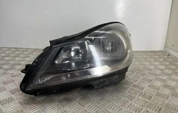 Mercedes-Benz C W204 Headlight/headlamp A2048209559 03012702030 LE09A6219