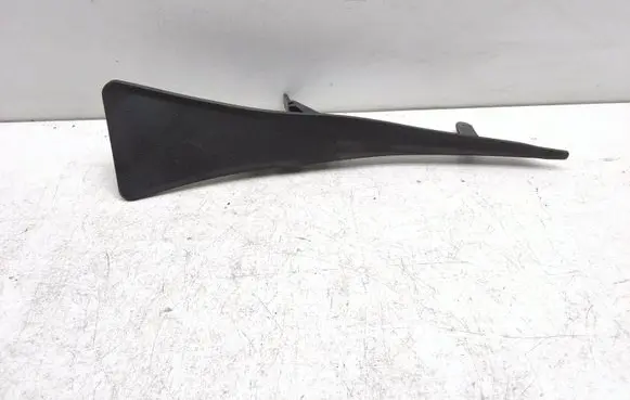 Volvo XC60 Fender end trim 32219167