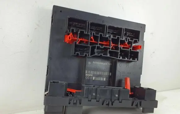 Volkswagen Touran I Comfort/convenience module 1K0937049G F005V00216 H26S0401