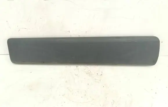 Opel Vivaro Front door trim (molding) 8200036088 91165346