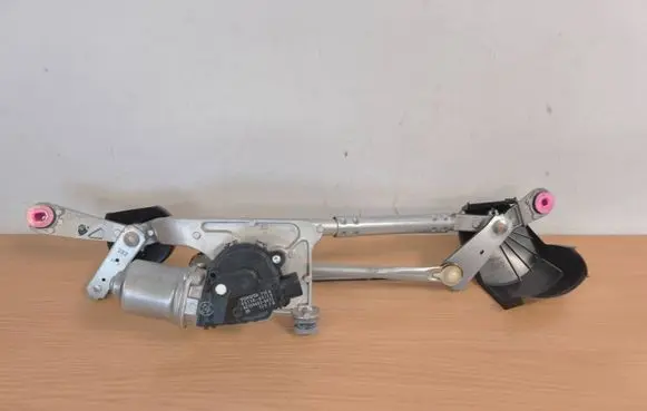 Toyota Yaris Cross Front wiper linkage and motor 85110K0120