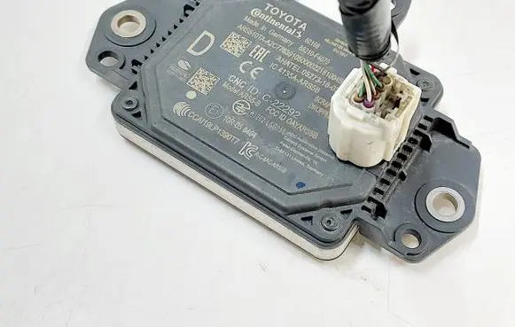 Toyota C-HR II Distronic sensor radar 88210F4070