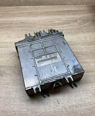 Renault Scenic I Engine control unit/module ECU 7700107343 8200059881