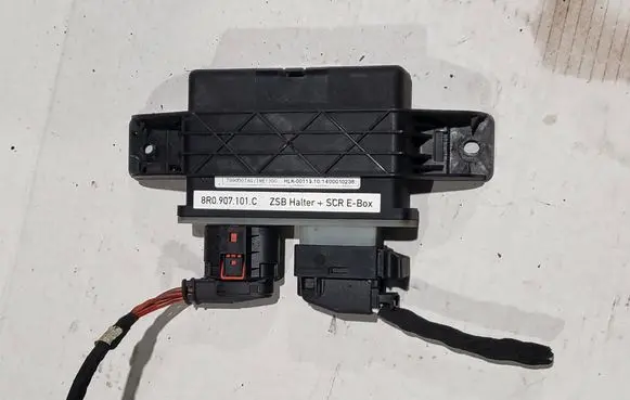 Audi Q5 SQ5 Adblue control unit 8R0907101C