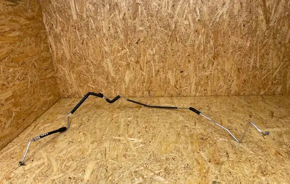Air conditioning (A/C) pipe/hose