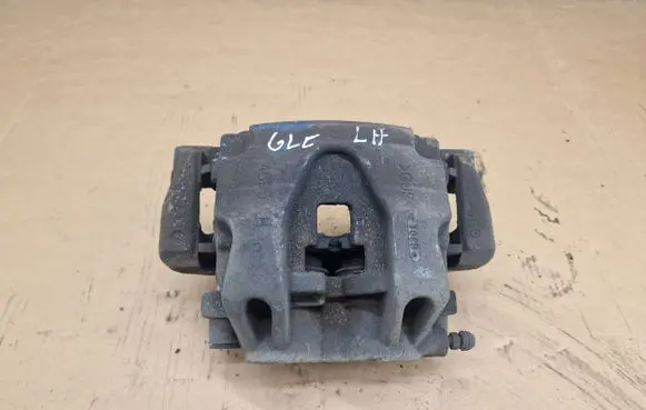 Mercedes-Benz GLE (W166 - C292) Front brake caliper