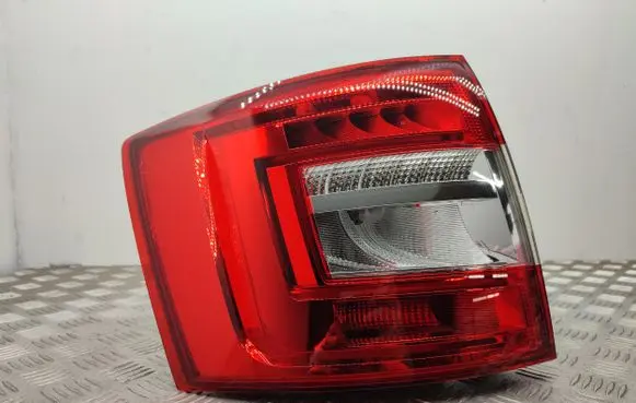 Skoda Octavia Mk3 (5E) Rear/tail lights 5E9945095B