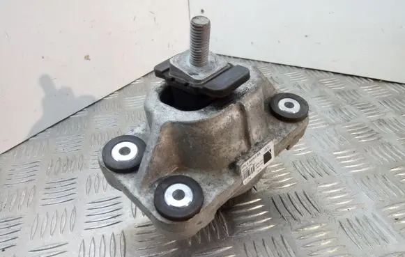 Land Rover Range Rover Sport L494 Engine mount bracket FPLA6A003BA