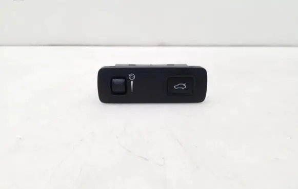 Volvo S90, V90 Tailgate opening switch 31376510