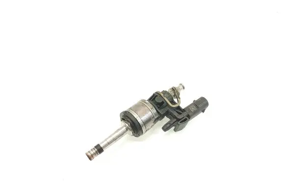 Volkswagen T-Cross Fuel injector 0261500443 05C036