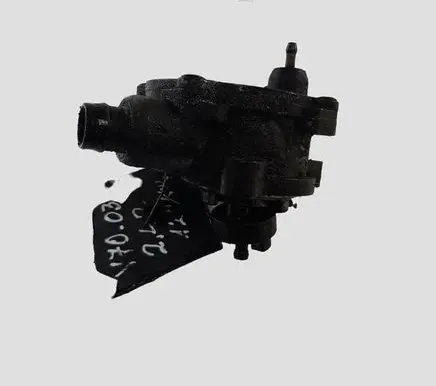 Volvo V70 Vacuum pump 08658230