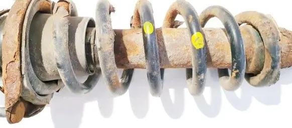 Toyota Avensis T250 Rear coil spring