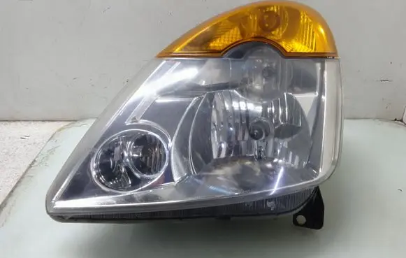Renault Modus Headlight/headlamp 02281310