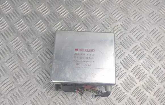 Audi A6 S6 C4 4A Engine control unit/module 4A0907473A 5DA00690301