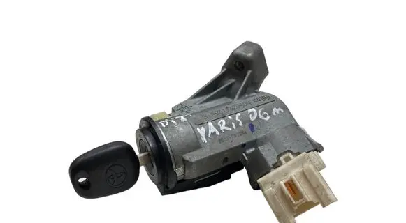Toyota Yaris Ignition lock N0502241256B
